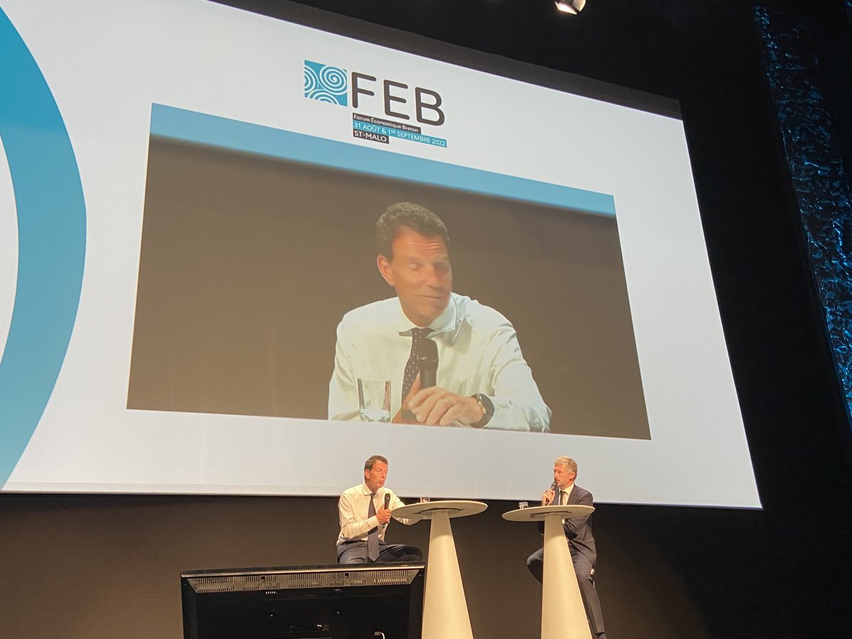 Alexandre Gallou (@alexbzh) on Twitter photo En direct du #FEB pour un résumé des #REF et la vision macroéconomique de la rentrée par <a href="/GeoffroyRDB/">Geoffroy Roux de Bezieux</a> #bretagne En direct du #FEB pour un résumé des #REF et la vision macroéconomique de la rentrée par <a href="/GeoffroyRDB/">Geoffroy Roux de Bezieux</a> #bretagne