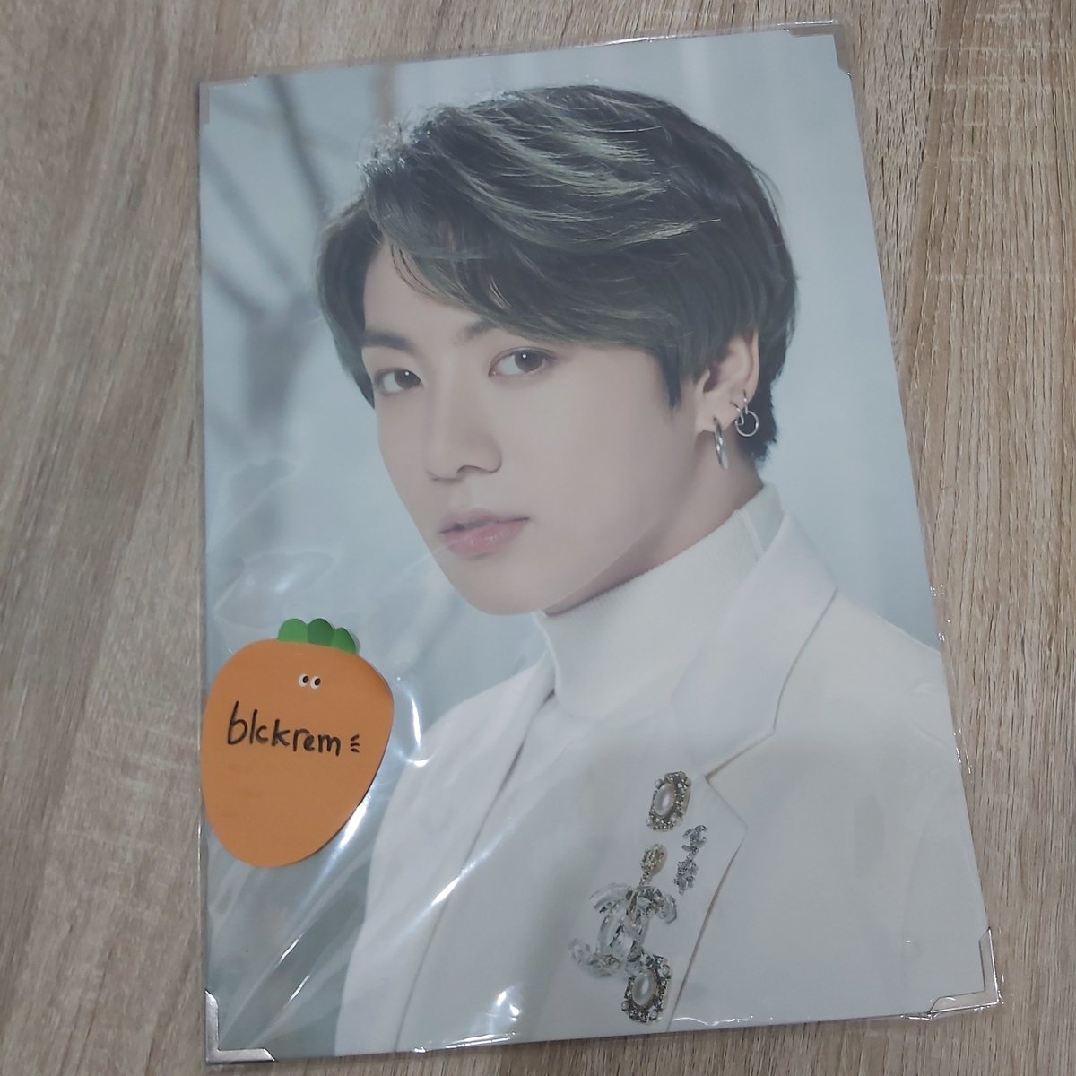 blckrem's tweet image. 🎉 giveaway jungkook birthday 🎉

premium photo 
rules:
rt + like
rep foto jungkook
followers only

end asap
good luck💜