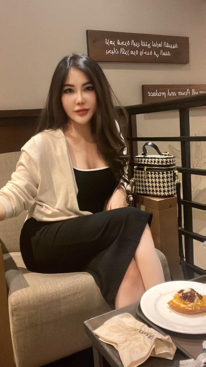 lucy27627411's tweet photo. massage in kuwait,
https://t.co/faD7yVd2N9 
massage in kuwait 
#Massage 
#massage_in_salmiya 
#massage_bodytobody 
#Massage_good_service
https://t.co/faD7yVd2N9 #massage_in_kuwait https://t.co/p8QFxUb846