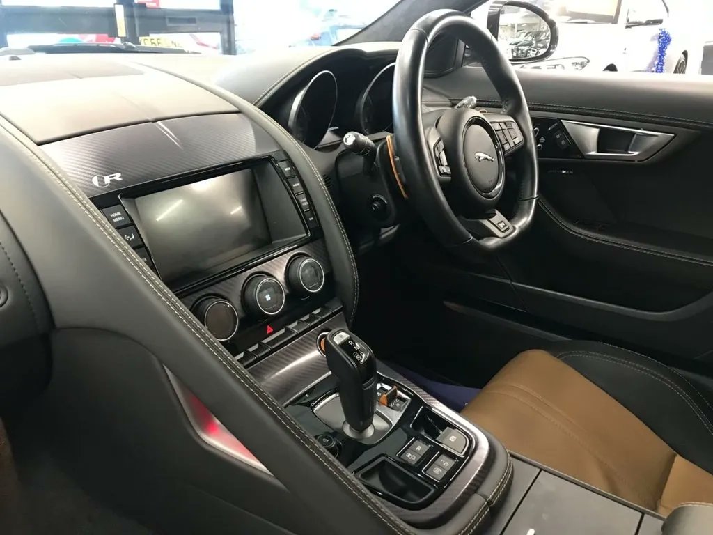 Rushmores_Cars's tweet photo. 💥2014 JAGUAR F-TYPE💥
Just in! This 2014 14 JAGUAR F-TYPE 5.0 R 2d 550 BHP With 27500 Miles!

£39,240 or From £726 Per Month!

⬇️Apply Here⬇️
https://t.co/QucF7QBhCj  📊

#cars #catford #london #carsforsale #automobile #supercars #cargram #caroftheday #cardesign #carlovers https://t.co/Z6OU2wGav4