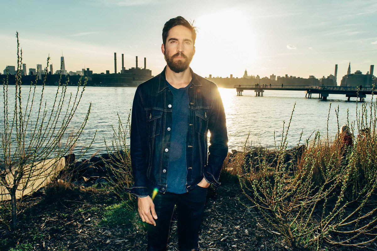 KUTX's tweet photo. Tonight on @soundfounder interviews ambient electronic producer @thealbumleaf in anticipation of his performance at #LookOUTFest this Saturday, Sept. 3rd. 8pm on KUTX 98.9 or https://t.co/BBPr3hMwGX https://t.co/83q1V1Egk6