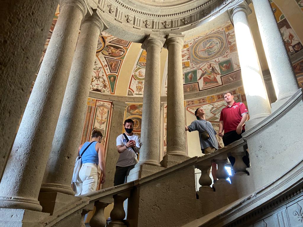 FUAuniversity's tweet image. Students explore Italy from Rome to Cinque Terre in our Cultural Introduction To Italy Course. #storiesfromtheclassroom #sftc #citi #culturalintroductiontoitaly #rome #cinqueterre #alloveritaly