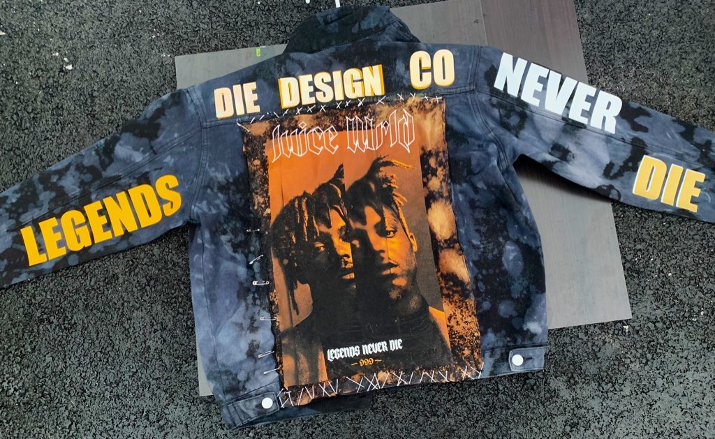 DieDesignCo's tweet image. message me for custom apparel 🤞🏼🖤