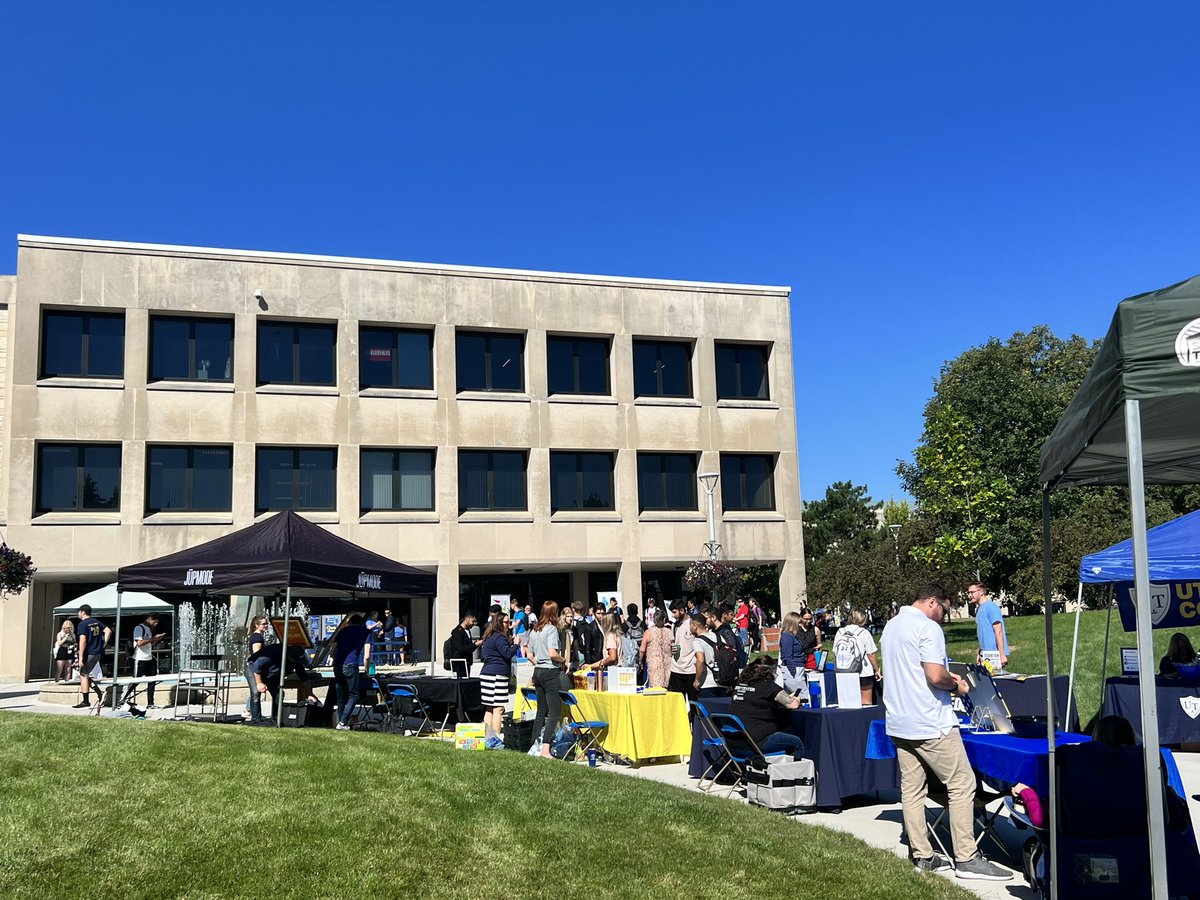 UToledoPharmacy's tweet photo. Come out and stop at our table to join Pharmacy Ambassadors today in front of Snyder Memorial 11-3! See what we’re about and get some swag!
#pharmacy #pharmacyambassadors https://t.co/UKn9TXe3Qp