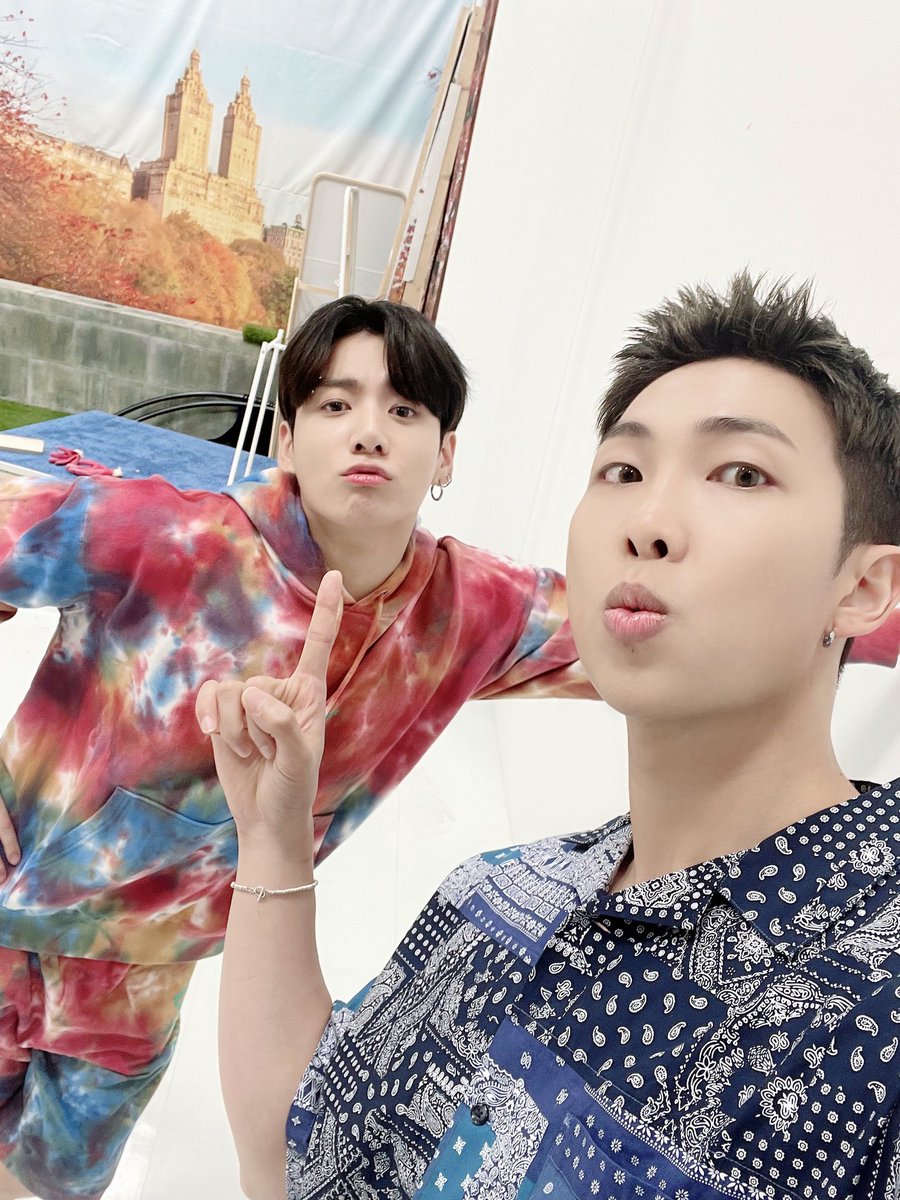 rmarchives's tweet photo. 🐰🐨 https://t.co/0uGtXm2uqa