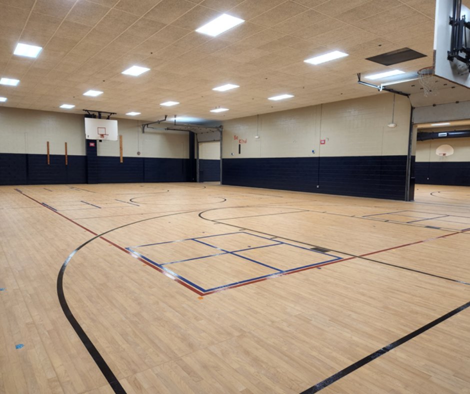 cisdnews's tweet photo. As a result of the passage of Bond '21, the gym flooring in Bill Brown and Rebecca Creek Elementary Schools was renovated over the summer. We know the students and staff are enjoying it and making tons of memories. Thank you for making this happen. #comalisd #bondatwork https://t.co/Su9niiWCpR