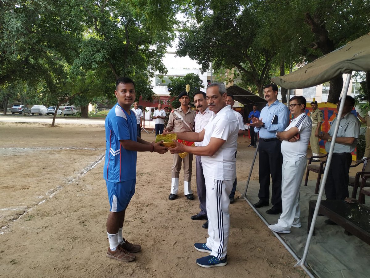 BSF_BICIT's tweet photo. #NationalSportsDay 
#MajorDhyanChand 
@BSF_BICIT @BSF_India https://t.co/GL1ml3oMGb