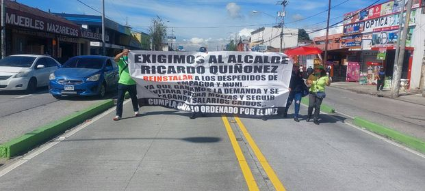 DenunciaEMPAGUA's tweet photo. TOMAN VÍA DE TRANSMETRO

Trabajadores de EMPAGUA, EMETRA y Empresa Municipal de Transporte, exigen la reinstalación de más de 200 trabajadores despedidos sin causa justa y denuncian graves actos de corrupción en MuniGuate. https://t.co/e7qiC1Acy4