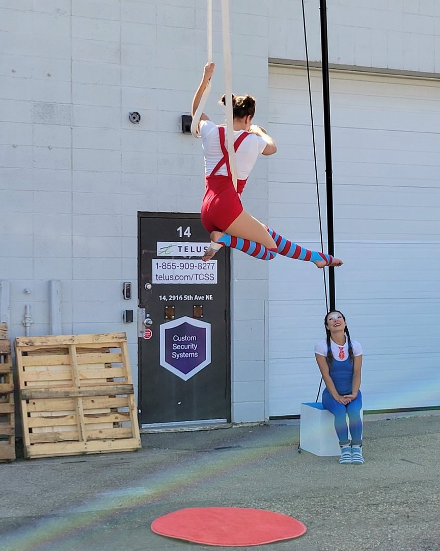 ProStarCleaning's tweet photo. Thank you to all our valued clients and partners for attending the Circus event held last week in celebration of our #20thanniversary. We hope everyone had fun and thanks to #Littleredballcompany and our #ProStarFam for a #jobdoneright 

#Afteradisasterwerefaster #YYCBuzz https://t.co/5jr2hawi9C