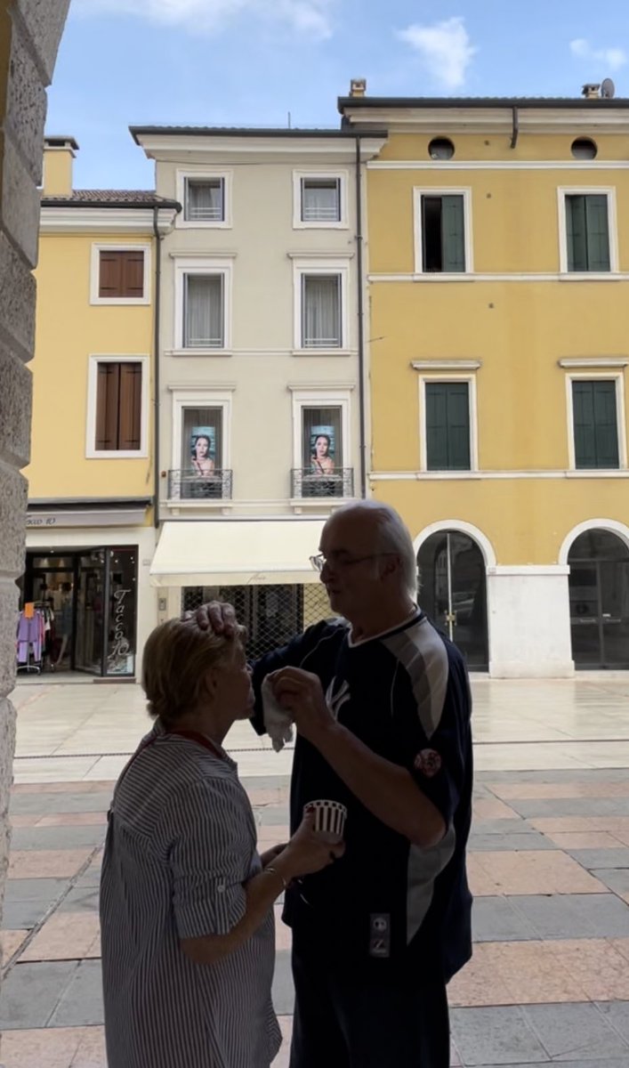 ire.ire ☔️ tweet media