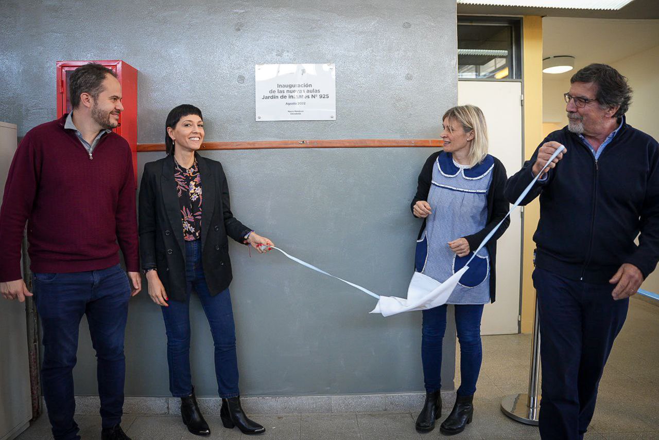 Mayra Mendoza inauguró obra de ampliación del jardín de infantes Nº925