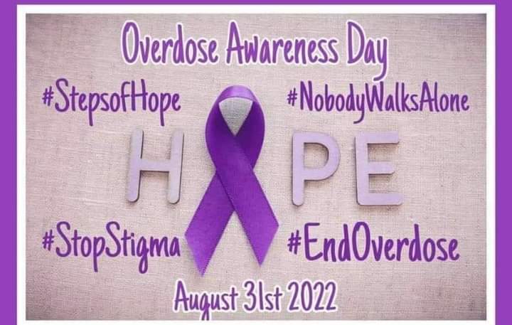 Everyone is worthy of help, love, caring and help... be the light. Offer hope 💜

#Endoverdose 
#StoptheStigma
#NobodyWalksAlone 
#StepsOfHope