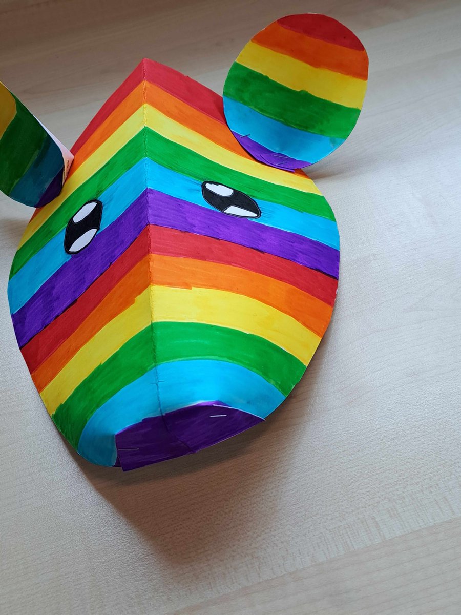 creepingtoad's tweet image. The Rainbow Mice of Cawdor are the treasure at the end of the rainbow, getting thir olour by sliding down rainbows, @Nairn_Festival. Then there are tartan wolves who hunt the bagpipe mice, #nature, #treestories