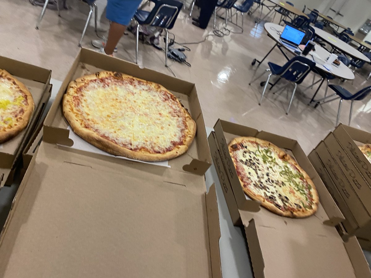 ToddPerelli's tweet photo. I’m not complaining that I was in charge of lunch for today’s division-wide PD https://t.co/aFc3OjRGnl