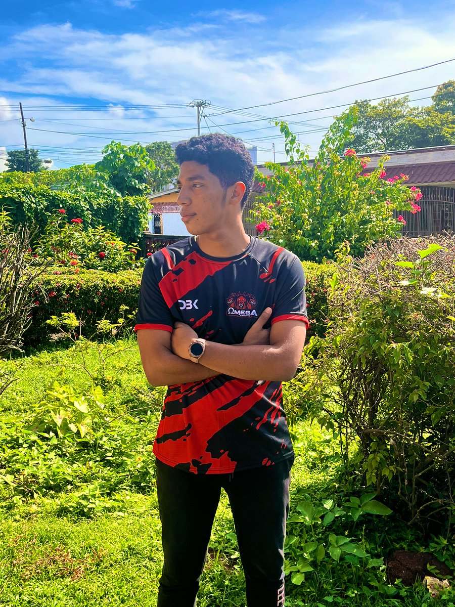 Que pasada de camiseta❤️🖤
Gracias <a href="/Omega_eSportsCR/">Omega eSports</a>
