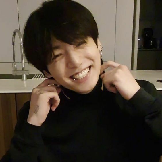 magicwithluv_'s tweet photo. Bangtan'ın neşesi Jungkook doğdu 
#HappyBirthdayJungkook https://t.co/m8JstNIuB4