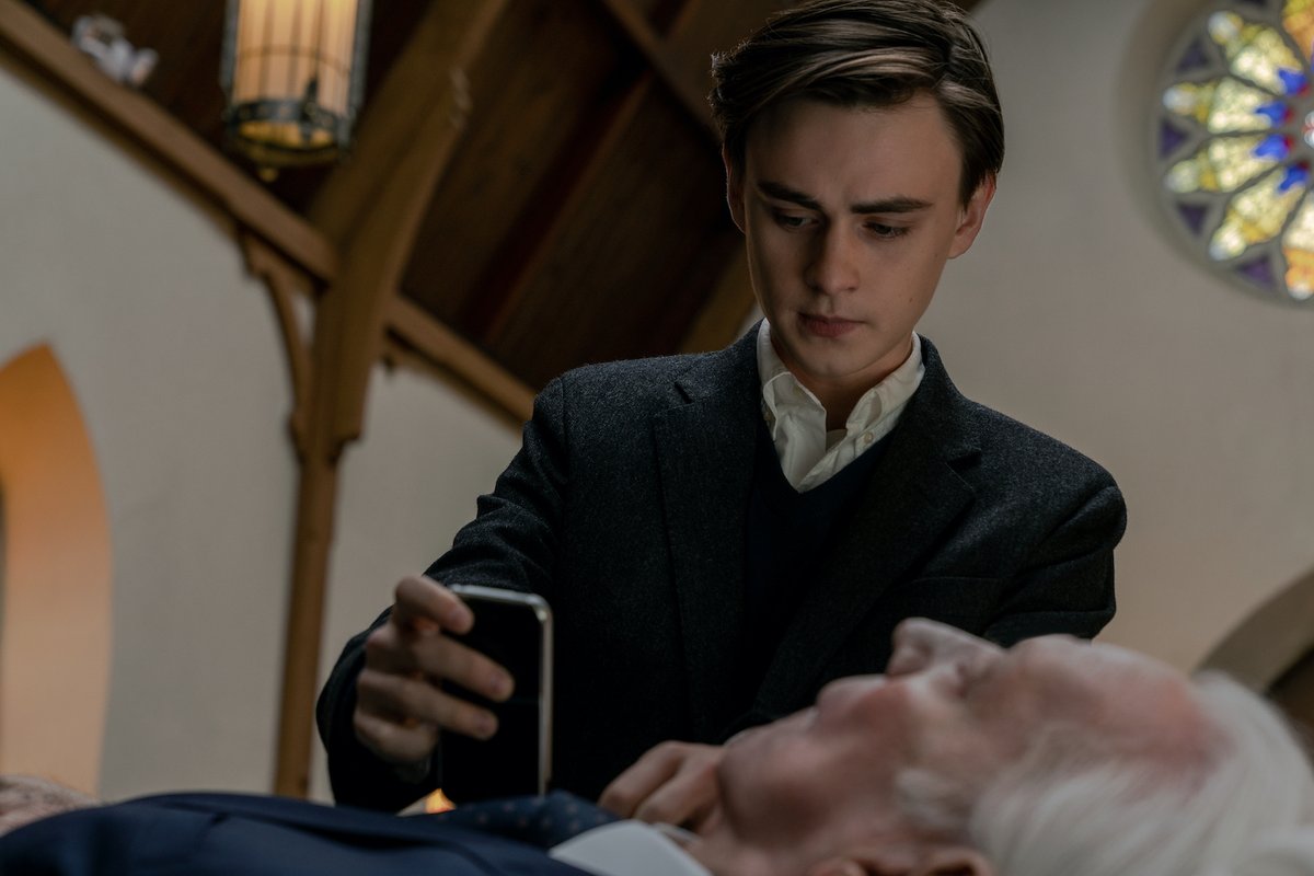Netflix tweet media