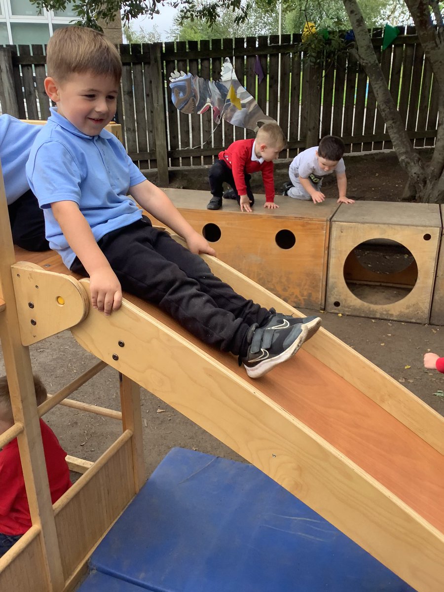 eastertounps's tweet photo. In nursery this week these two girls have been promoting kind words and gentle hands amongst their peers π₯° Outdoor play has also been very popular, developing our gross motor skills on the climbing frame. #safesally #outdoorlearning https://t.co/Neh2FUIhRu