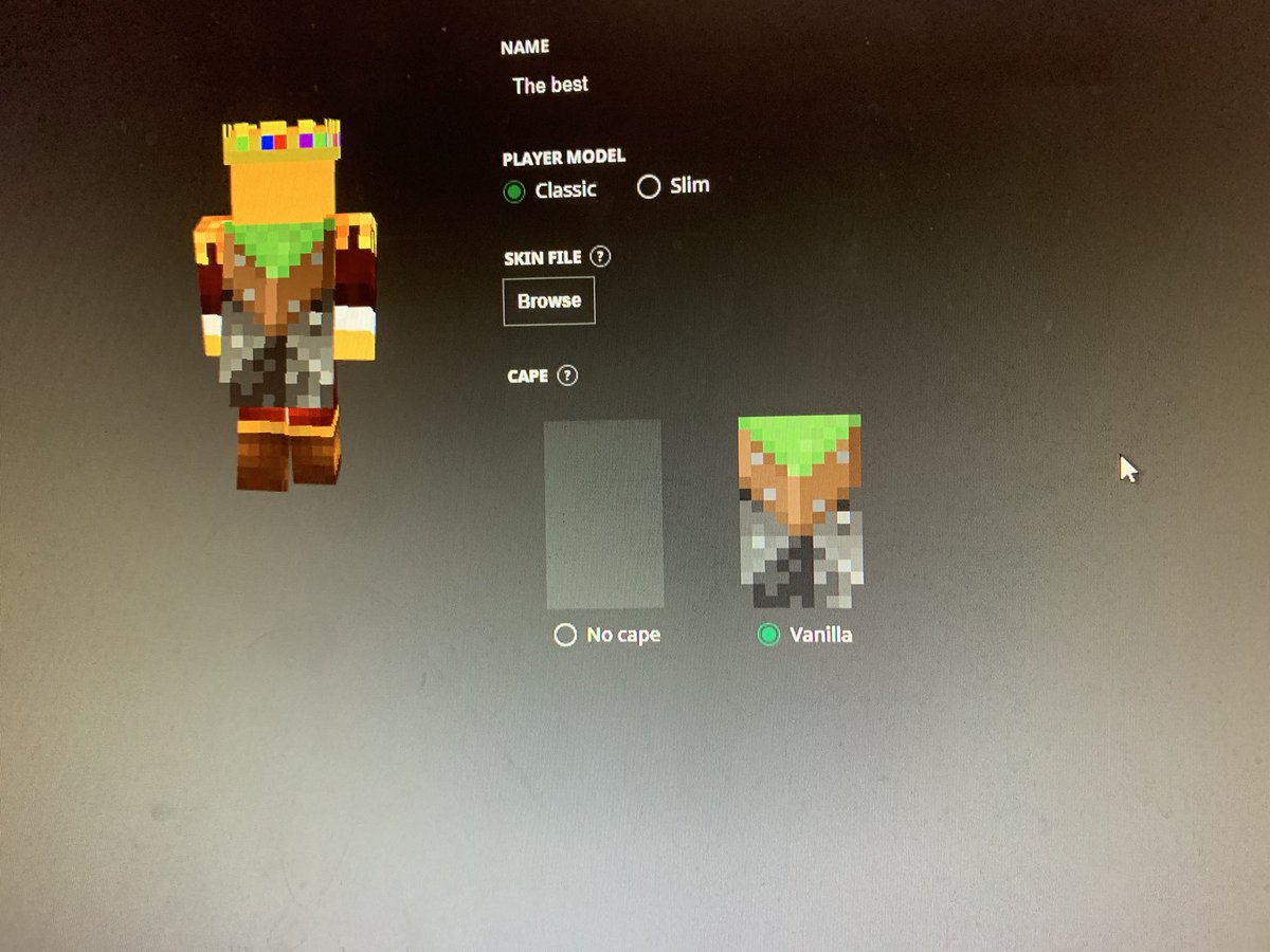 pipersgang's tweet photo. Got the cape for Java but not bedrock yet I can’t wait!!! :) https://t.co/rfMSQMTSnf