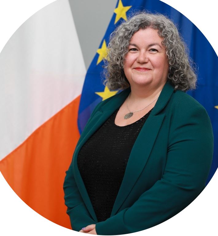 We're back with our hybrid #BusinessBreakfast ☕️🥐next Thurs 08th Sept @ 7.30am PST/8.30am MT ⏰ This will be an opportunity to meet Consul General Cathy Geagan, as she takes up her new role & obtain an update on the #CelticCulturalCentre To Register📝- eventbrite.ie/e/september-fi…