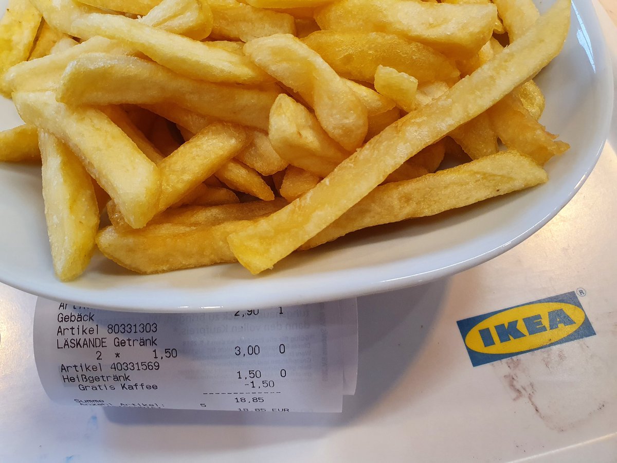 Golemiker's tweet photo. Nennt mich Chuck Norris ;)
#ikea #pommesgate https://t.co/oryabYjWhD