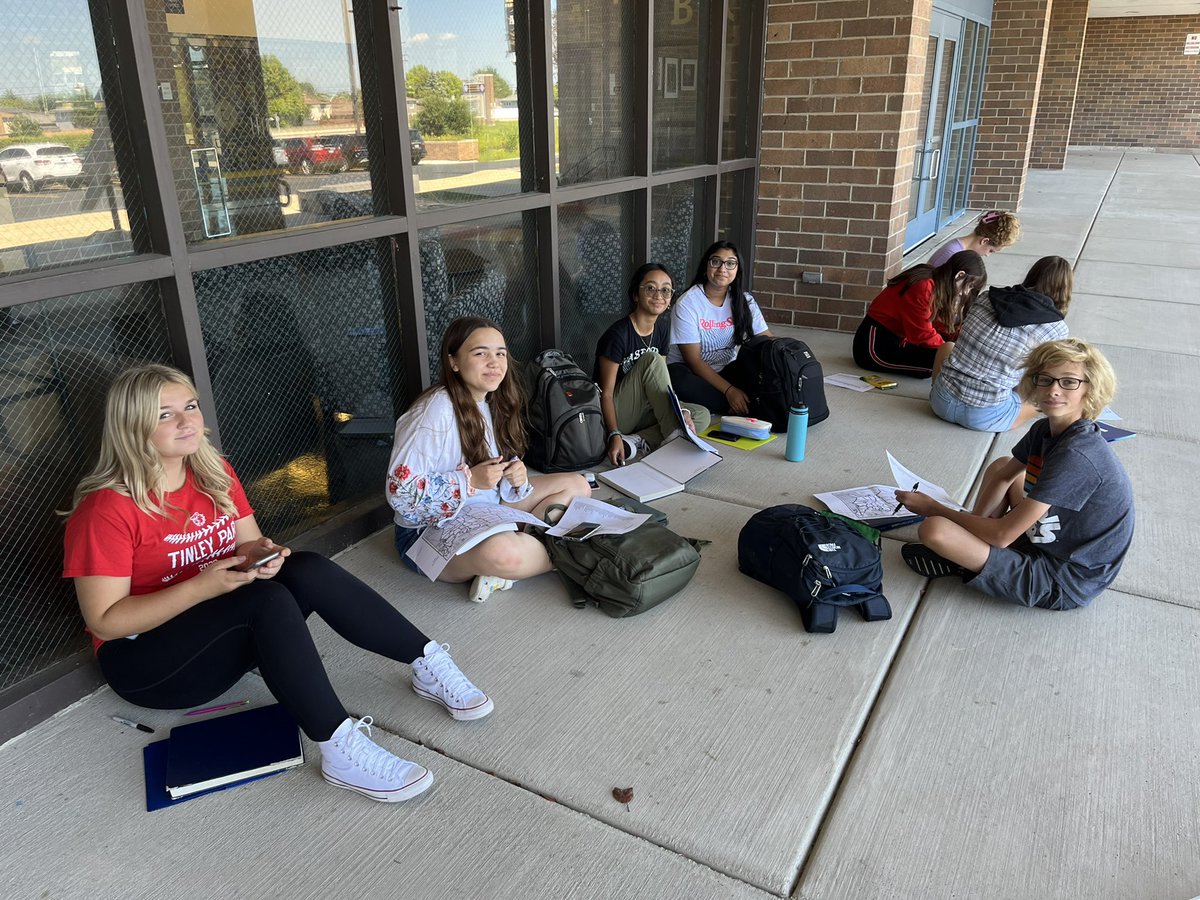 Ms. Del Bianco tweet media