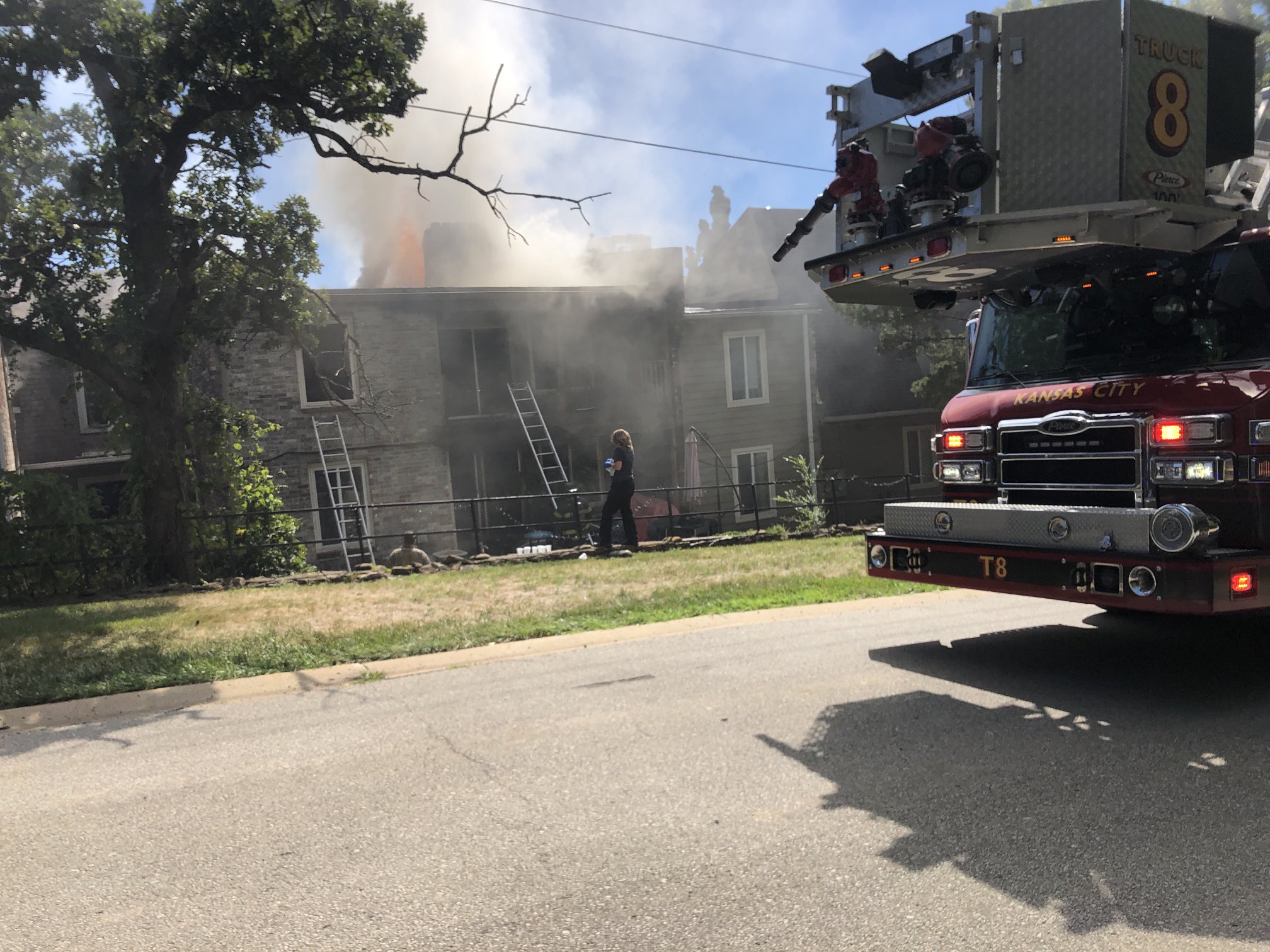 Chris Morrison on Twitter "KCMO fire crews fought this 2alarm blaze