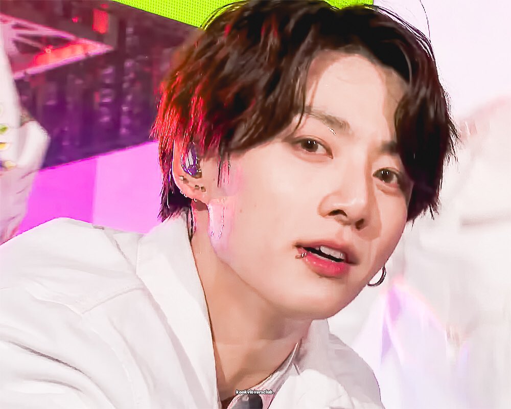 Han66693681's tweet photo. happy birthday jungkook～🥳🥳🥳🎂🎊💗🫶
生日快乐🎂🎂🎁🎊🎁
사랑해 💓💓💓
#HappyBirthdayJungkook 
#HAPPYJKDAY 
#MyPrideAndJoyJK 
##생축_정국이생일_이올시다 
#명창강아지_정국이_생일축하해
#내가미소짓는이유_정국아_생일축하해
#네곁이기에감사해_나의정국_사랑해 https://t.co/xuMNynRDX9