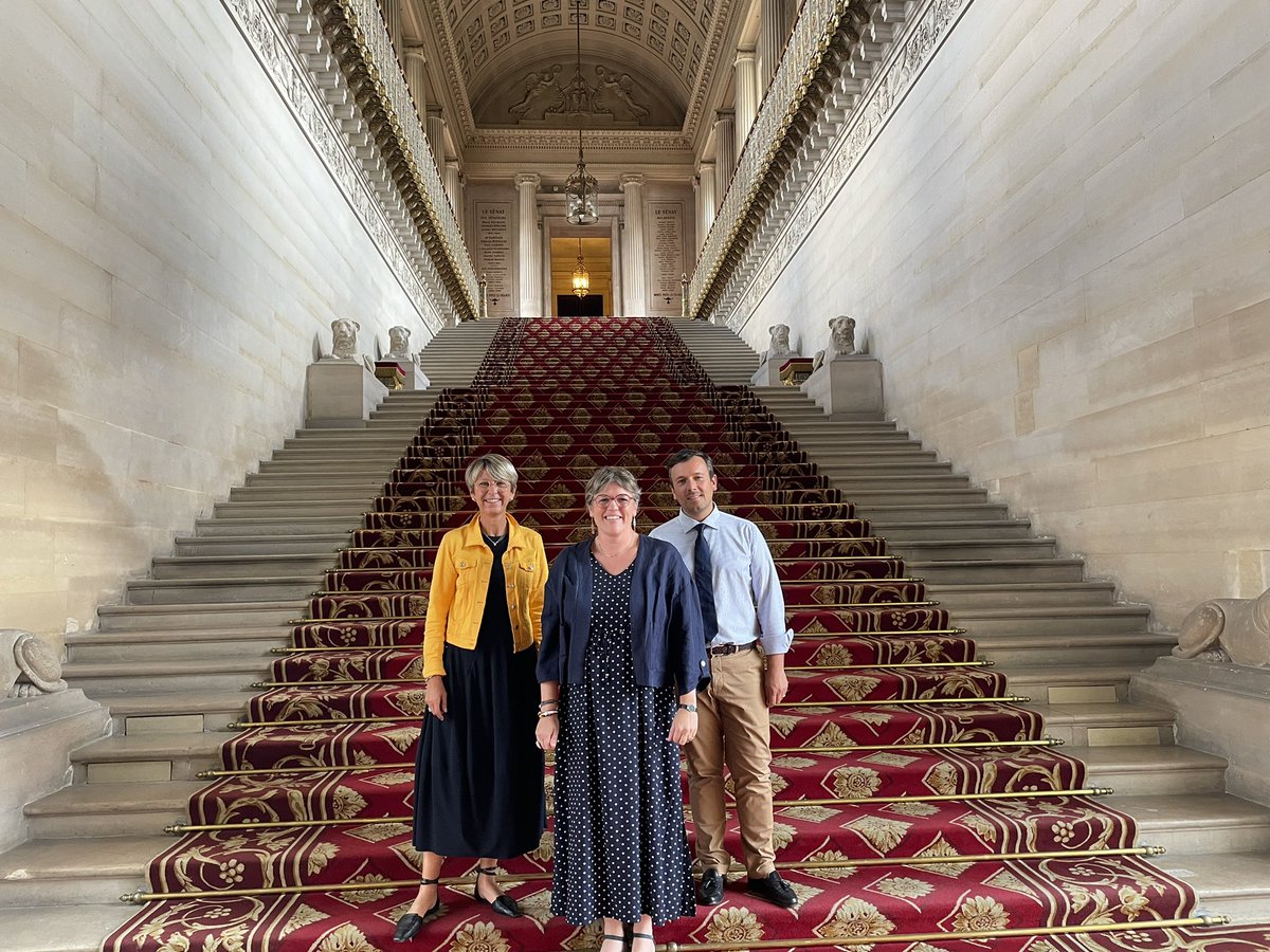 <a href="/Senat/">Sénat</a> <a href="/UC_Senat/">Sénateurs Centristes</a> <a href="/DepVendee/">Département Vendée</a> au ministère de la mer pour défendre et présenter le dossier <a href="/FranceNaissain/">France Naissain</a> avec la directrice générale et le maire de <a href="/bouin_de/">Ville de Bouin</a> <a href="/Thomascallac/">T. Gisbert de Callac</a> #Economie #peche #aquaculture