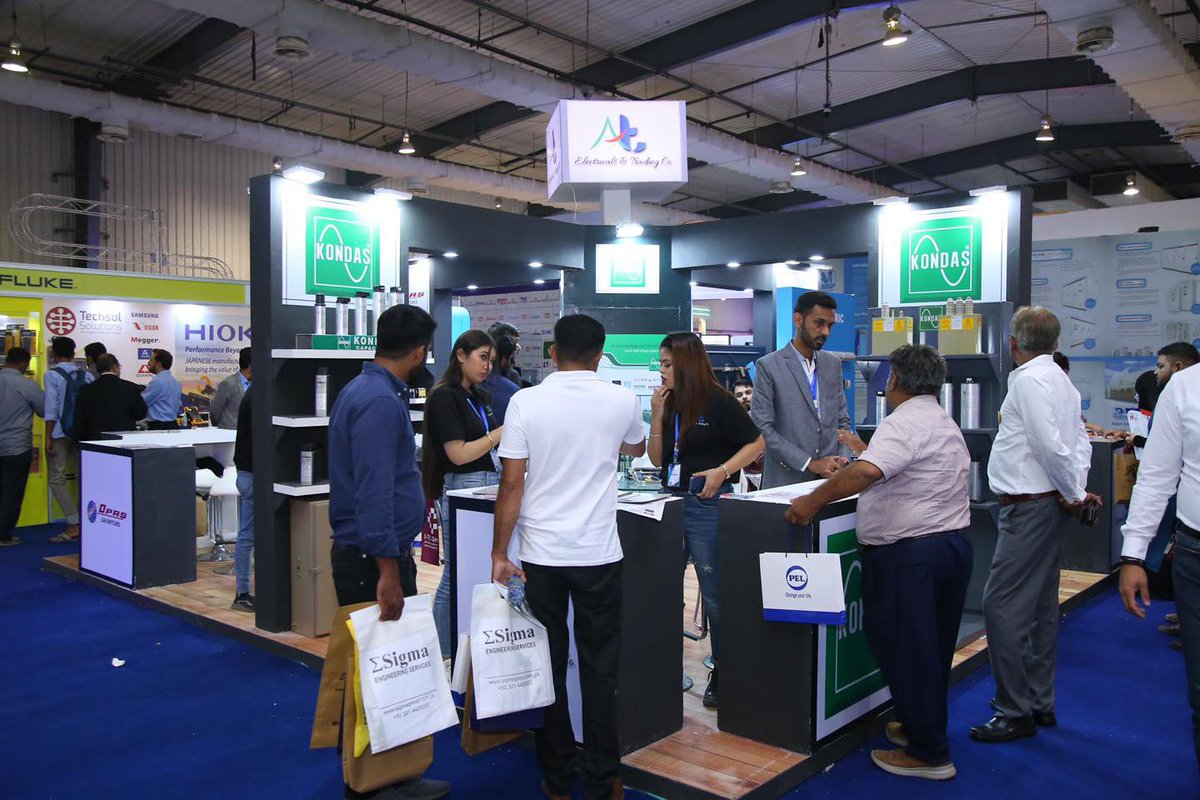 atelectricalsco's tweet photo. @FairIeeep DAY 2 
Biggest electrical exhibition in Pakistan 
Visit our stall F-40 Hall 6 at Expo Center Karachi #IEEEP #BadarExpoSolutions #BadarExpo #expocenterkarachi #BTV #atelectricals https://t.co/pw9XchSDTe