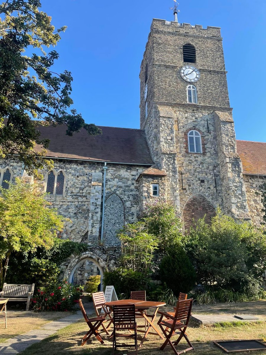 The last few days of #summer #stpeterschurchsandwich #garden #sandwichkent @TheCCT @KentScenes