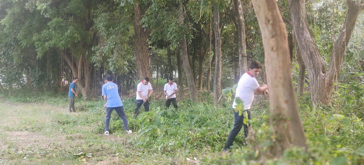 SaharanpurPTC's tweet photo. डाक प्रशिक्षण केंद्र सहारनपुर में प्रशिक्षुओं द्वारा दिया गया स्वैच्छिक श्रमदान @SaharanpurPTC

@IndiaPostOffice @cpmgup @pmgbareilly @Sunilrai_IPoS https://t.co/zDjfC3f1Eu