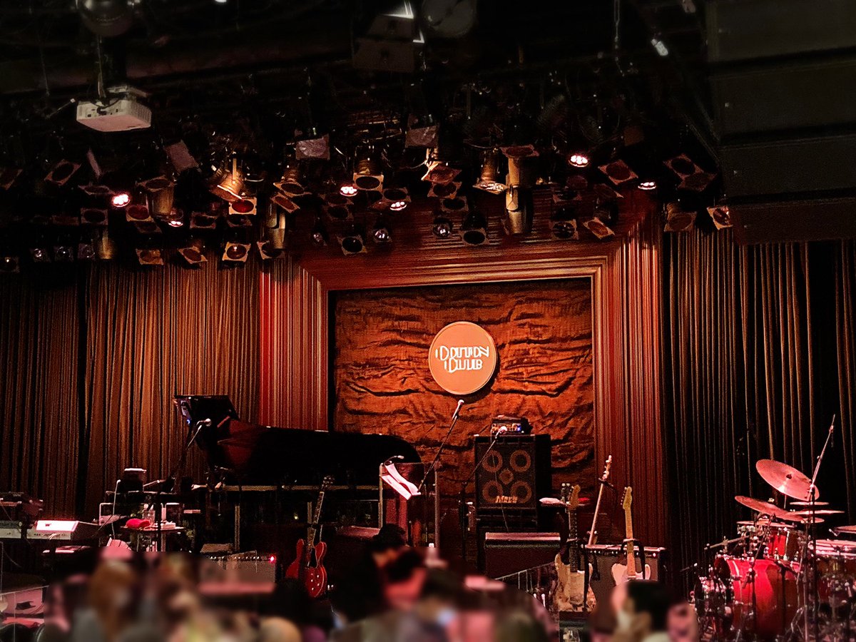 yukina69's tweet photo. 8/31 @ COTTON CLUB
#FAB4
#FUYU (ds)
#KenKen (b)
#TAKU [韻シスト] (g)
#柴田敏孝 (p,key)
guest:#DURAN(vo,g)

DURANさんのセクシーな歌とギターにｷｬ─(*ﾉдﾉ)─ｧ💕てなったり鍵盤弾くハチワレさんが居たりで情報過多なステージ😂
9月はライブ無しでFAB4のレコーディング期間みたいで楽しみ🥰 https://t.co/Rdymo1ZF4k