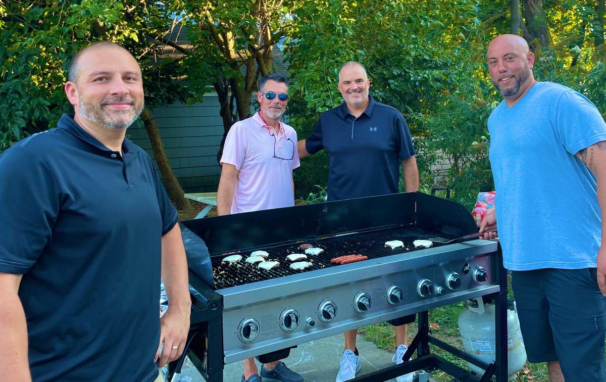 rob06615's tweet photo. St. James Welcome Back to School Picnic was a wonderful community event to launch the new school year. Beautiful weather was an added bonus! https://t.co/JPRoyTZAGU