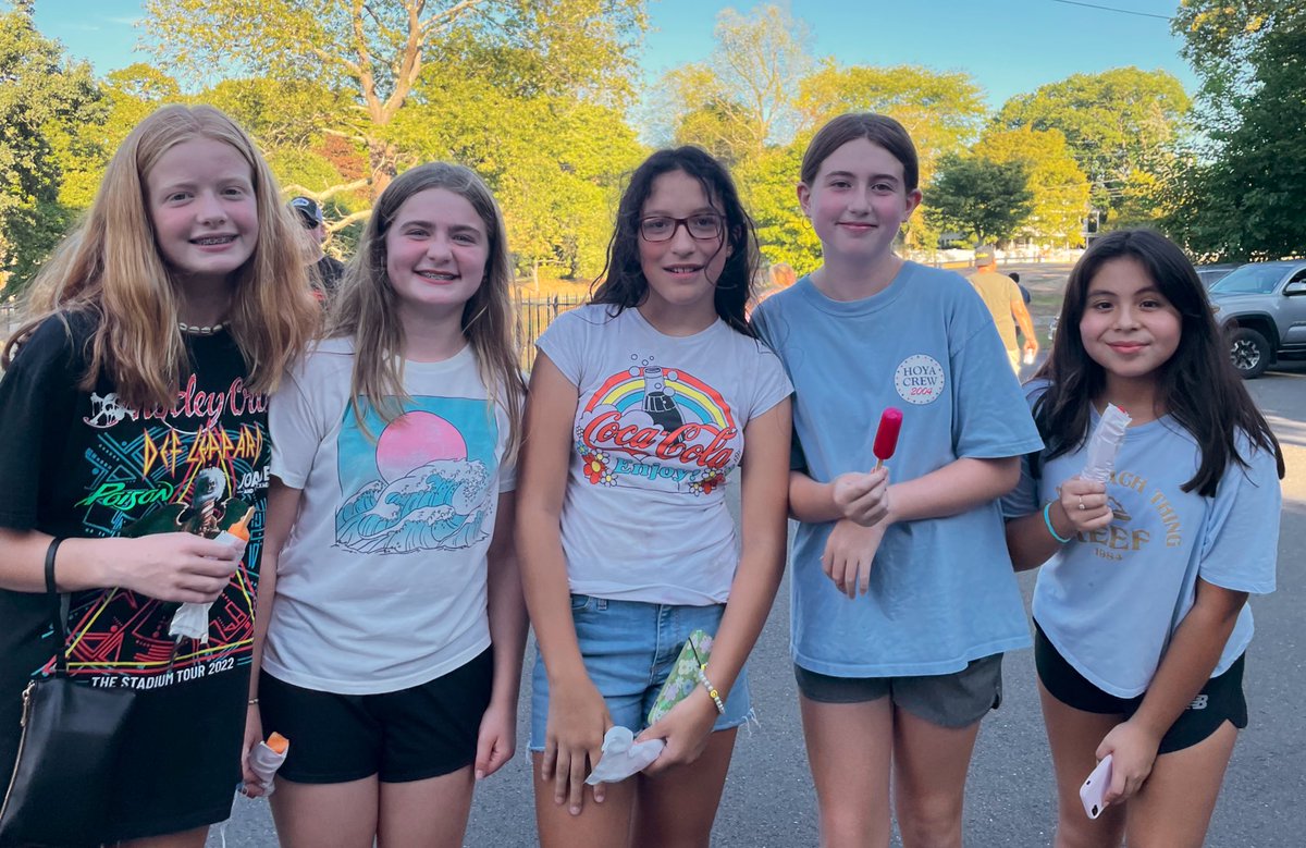 St. James Welcome Back to School Picnic was a wonderful community event to launch the new school year. Beautiful weather was an added bonus!