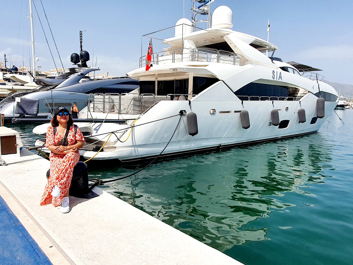 RocheHearts's tweet photo. Enjoying my time here in Puerto Banus, Marbella🇪🇦 https://t.co/dEuLmy7G4j