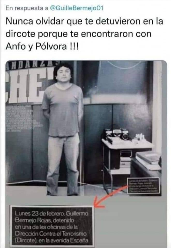 Milaka13's tweet photo. @GuilleBermejoR Igual,a @PedroCastilloTe y @VLADIMIR_CERRON terminarán en la cárcel por corruptos y ladrones. Y bueno al chino no le perdonaran que haya encarcelado al terruco y el más grande genocida Abimael Guzmán,lo tomamos como de quién viene camarada "che" https://t.co/qW3bJOVGXQ