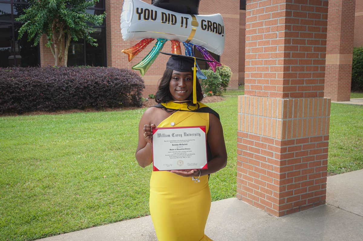 _Doctortobe__'s tweet photo. Graduated with my Master’s in Biomedical Science https://t.co/gK7GBqrKve