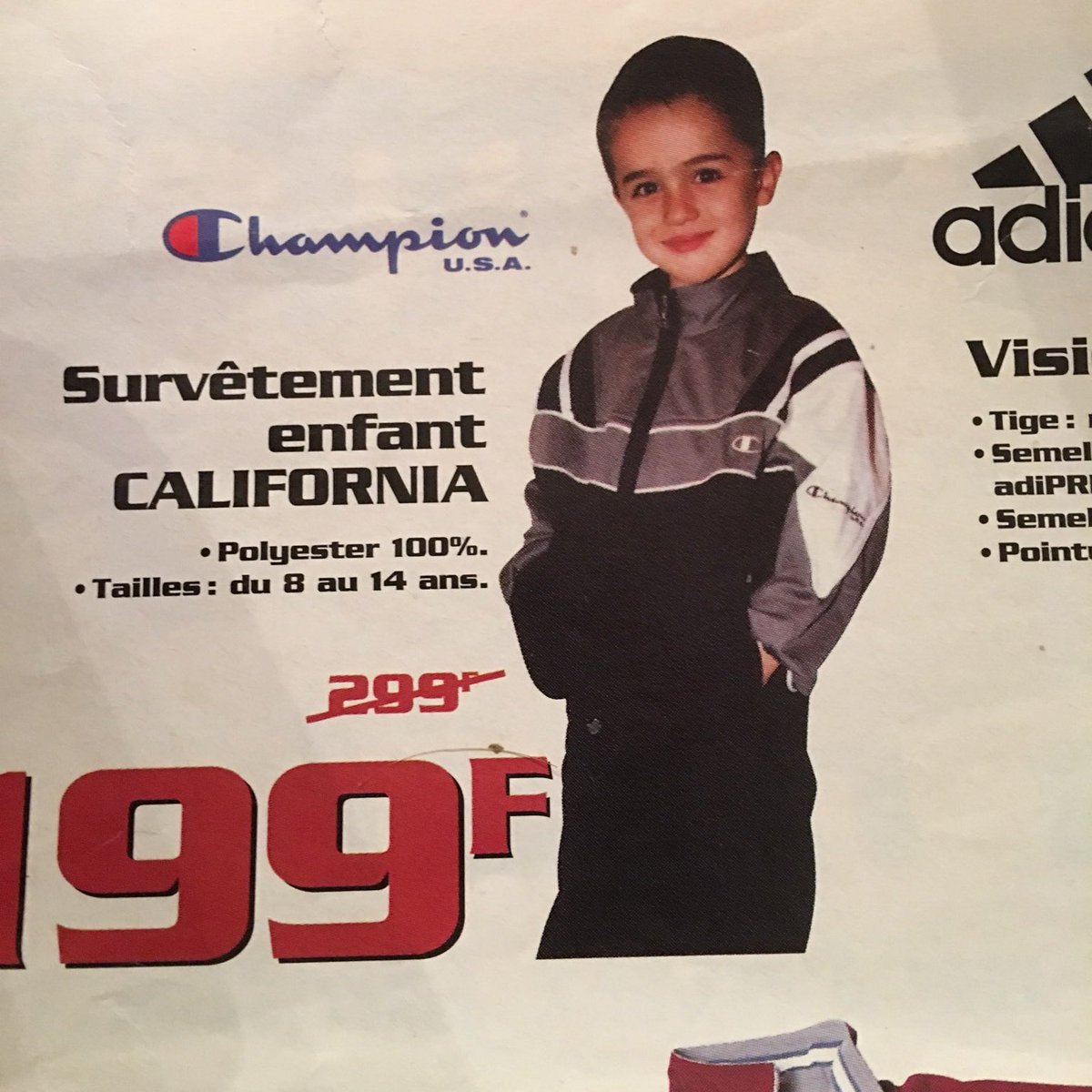 yxiase's tweet photo. Le jour ou j'ai posé pour intersport :rire:#NouvellePhotoDeProfil https://t.co/uxKvWx7Mwa