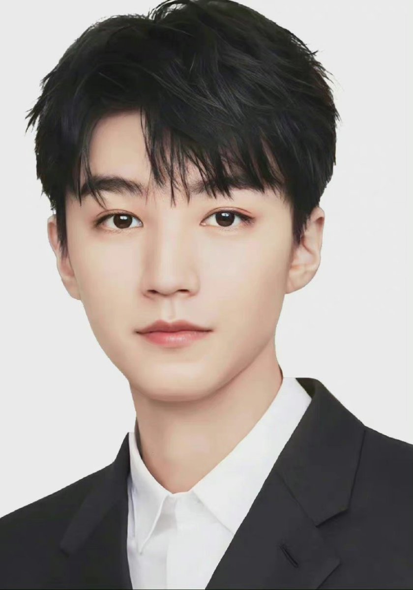 UniqueKarry's tweet photo. 周正又俊朗
#王俊凯 #王俊凱 #karrywang #ワンジュンカイ #왕준개 #หวังจวิ้นข่าย #VươngTuấnKhải #断桥 #Thefallenbridge https://t.co/ttqISWu939