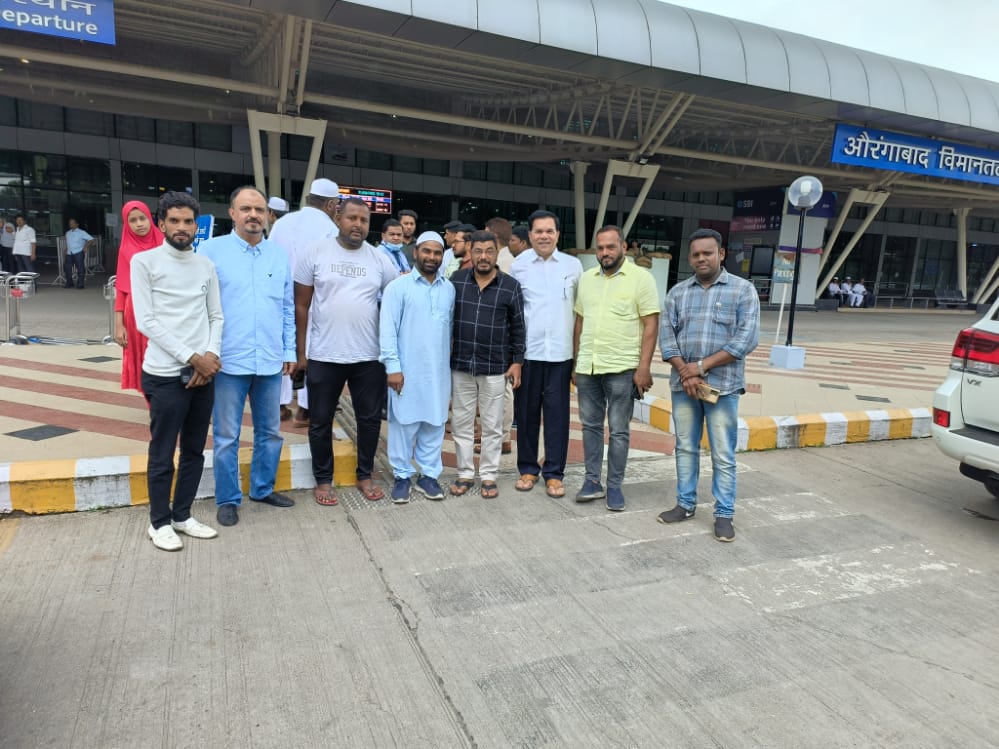 @AIMIM_Maha Working President @DrGaffarQuadri Visited Aurangabad Airport along with @aimim_national Nampally @Jaffarhusainmla to see off him today for Hyderabad .