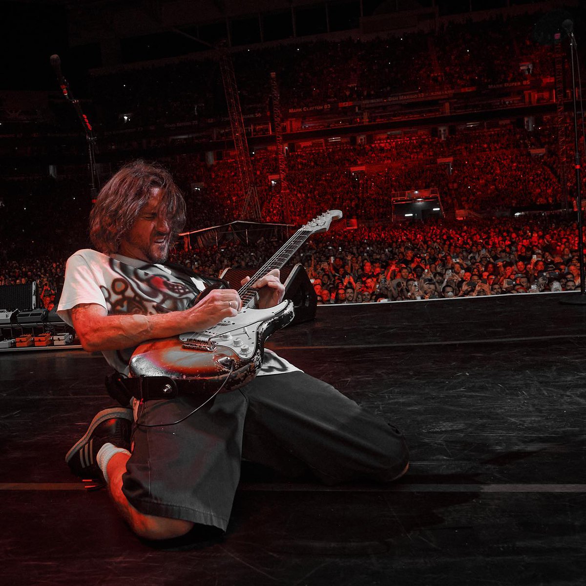 Red Hot Chili Peppers tweet media
