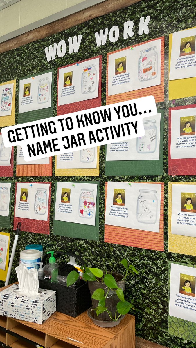mrsrubinsworld's tweet image. Name Jar activity is always a hit during the first days of school. ☺️ @capitolheightse @CHES_TAG #MrsRubin5 #BacktoSchool2022