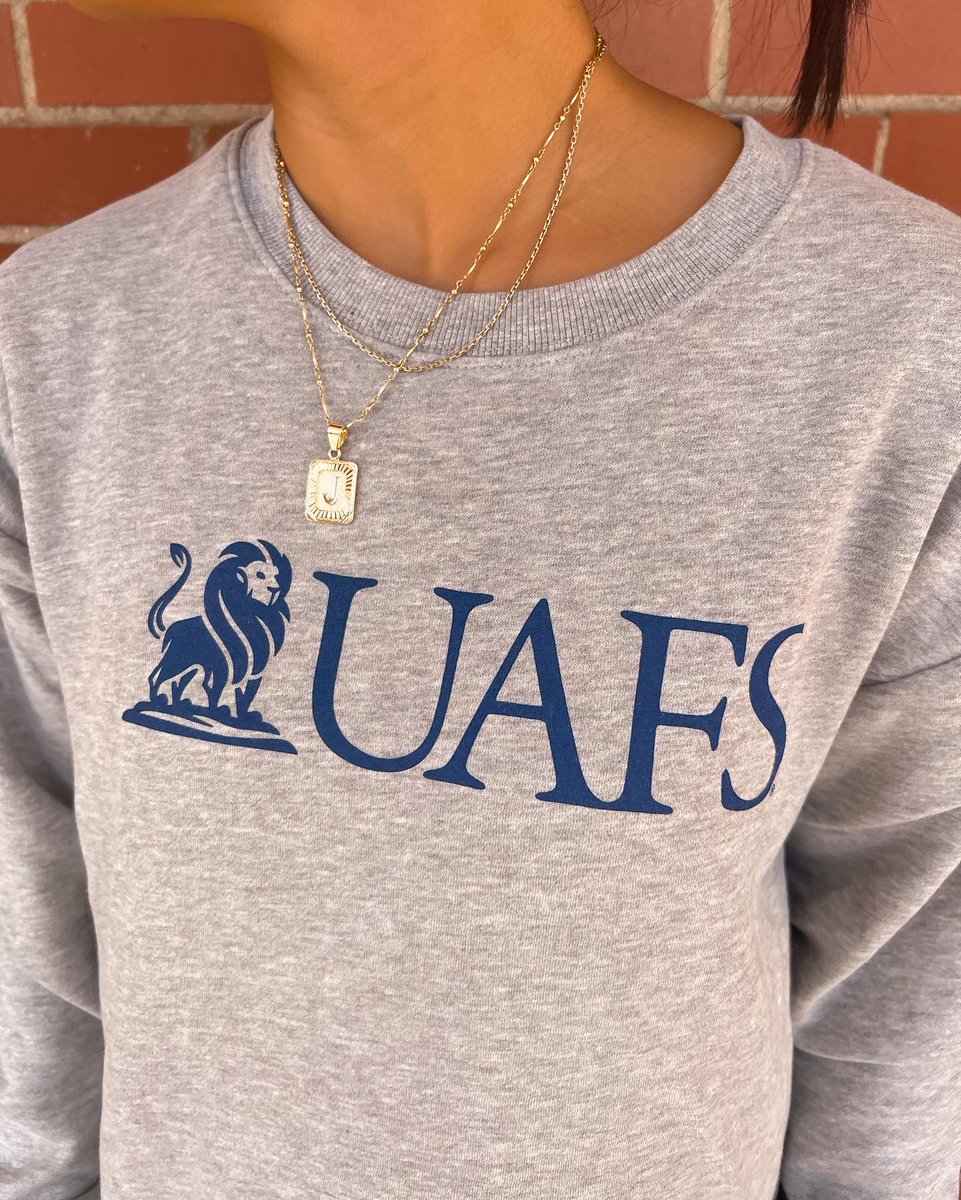 uafsbookstore's tweet photo. Stop by our store and shop our new womens UAFS RedShirt brand heathergrey crew neck!! Super soft and comfy. 🦁 

#uafs #uafsbookstore #bncollege https://t.co/XZTU1ivSeh