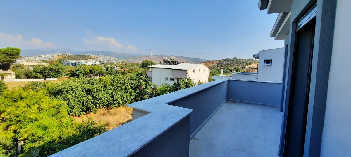 DM3737's tweet photo. İzmir 
Urla 
Çamlıçay Mahallesi 
Kiralık 3+1 Villa 
DİYAS GAYRİMENKUL 
#kiracı #kiralık #kira #izmir #aydın #İstanbul #güzelbahçe https://t.co/vs7GXVfYxl