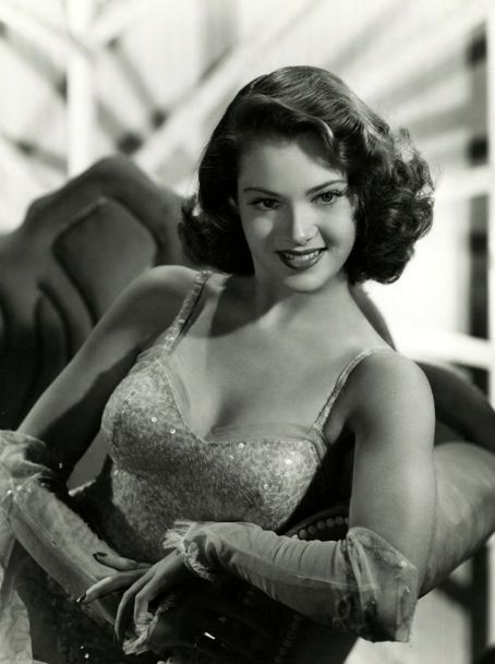 karenshane63's tweet photo. #FrancesRafferty https://t.co/CBvCOmR5cU
