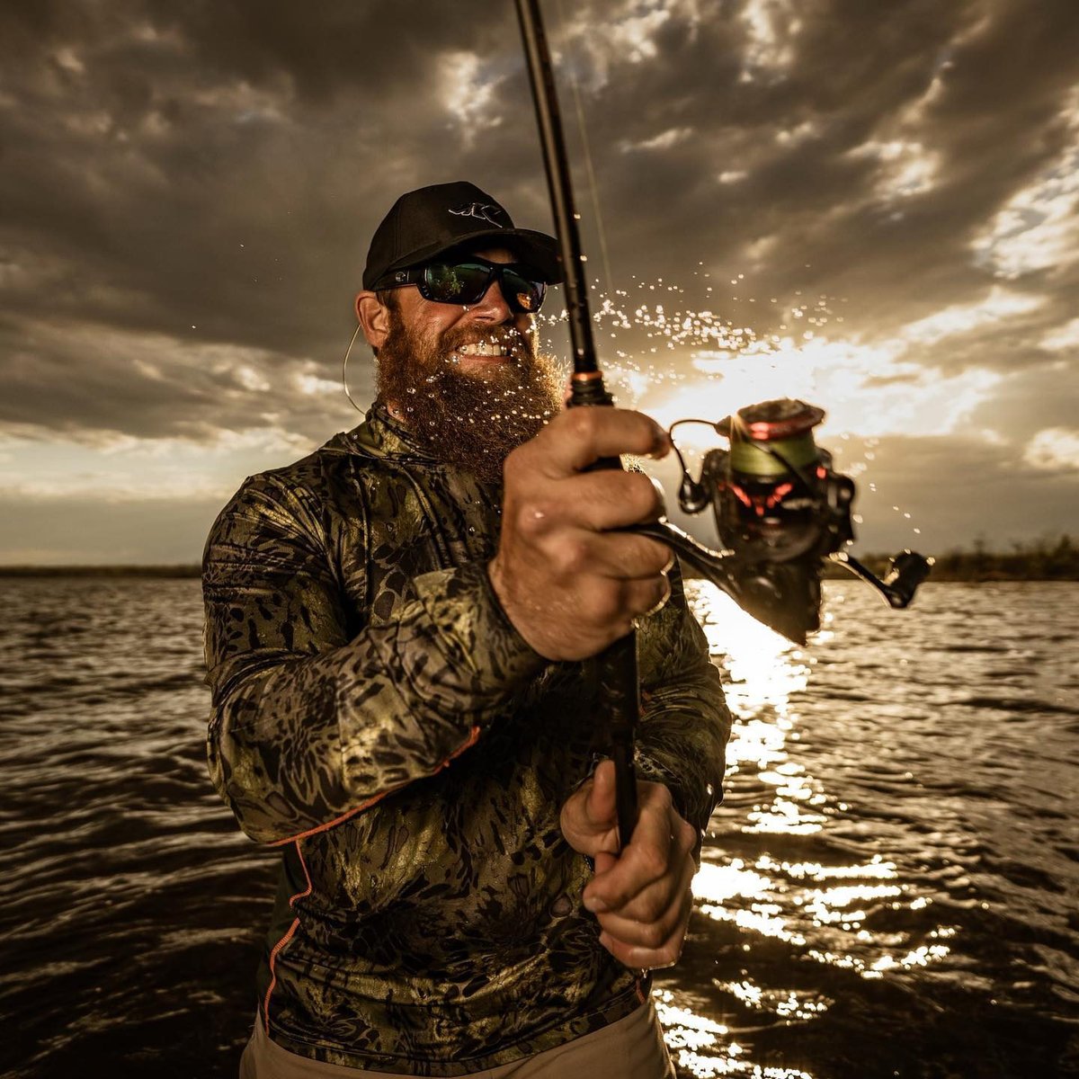 KastKingUSA's tweet photo. โMost of the world is covered by water. A fishermanโs job is simple: pick out the best parts.โ โ Charles Waterman.
โ
#kastking #fishstrong #speeddemon https://t.co/iAqaN3M6hx