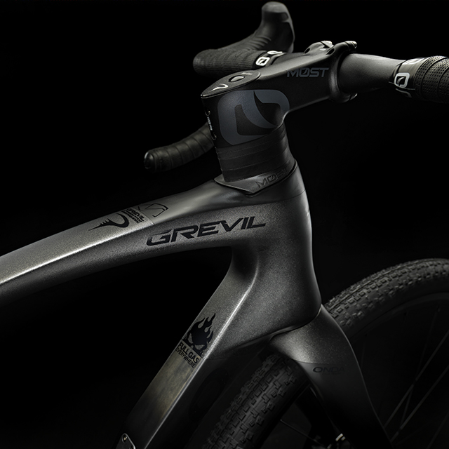 Pinarello_es's tweet photo. FULL GAS EVERYWHERE 🔥
.
Diseñada para aquellos que quieren superar sus límites
.
Descúbrela en: https://t.co/2CbdgrVL6V
.
#fullgaseverywhere #pinarello #grevil #gravel #bikeoftheday https://t.co/mVLlgTJ6GD