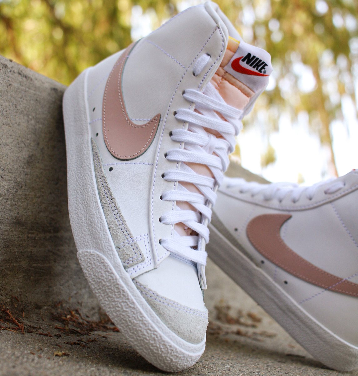 Shiekh's tweet photo. On Wednesdays We Wear Pink 💕
Blazer Mid '77 Vintage.

#Shiekh #Nike #NikeBlazer #Blazerlow #Blazer #Platform #KOTD #Kicksonfire #Kicksoftheday #sneakernews #Sneakerhead #Sneakerheads #womensneakers https://t.co/0Z2Bn71WnA