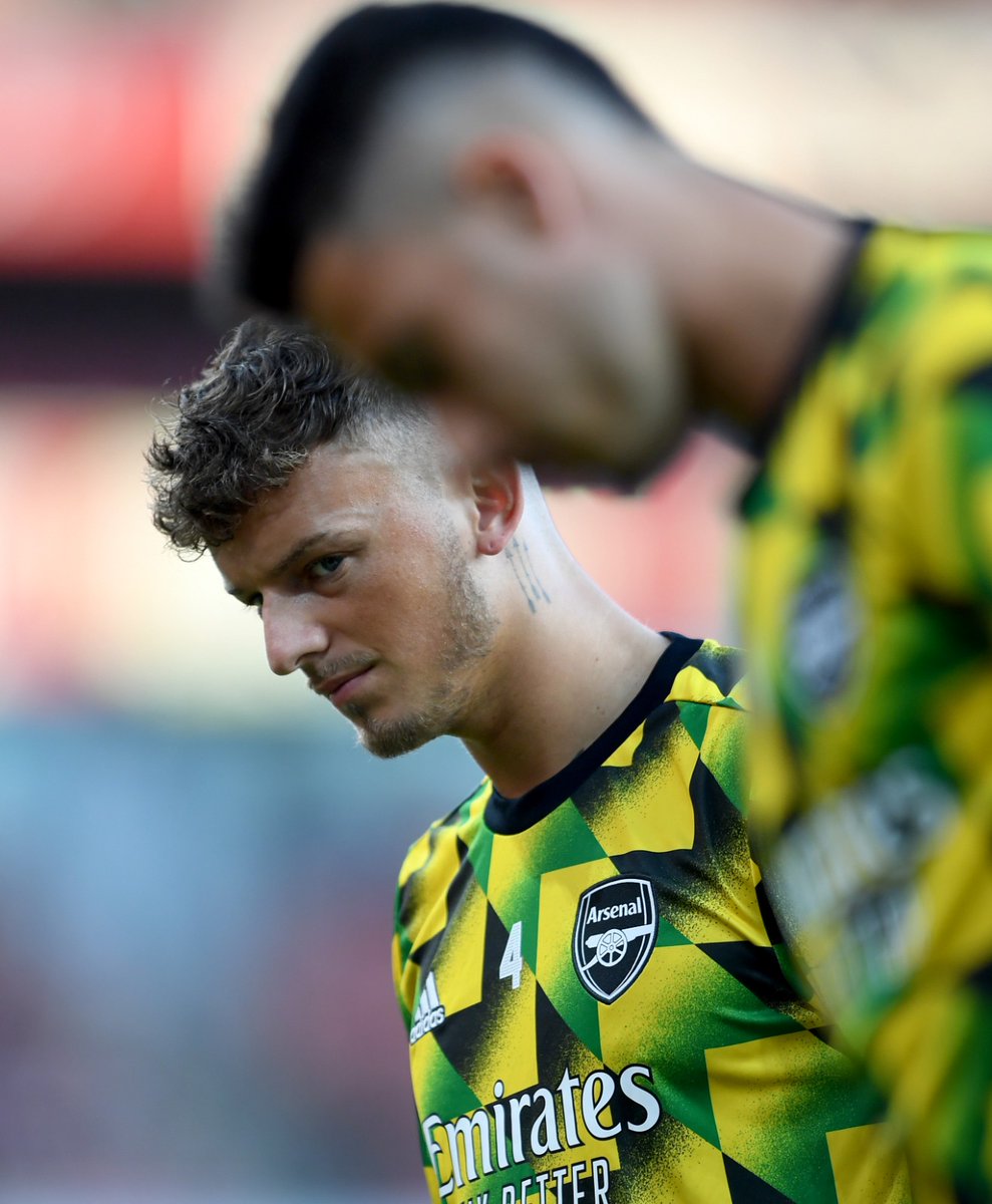 Arsenal's tweet image. Getting in the zone 🫡

#ARSAVL